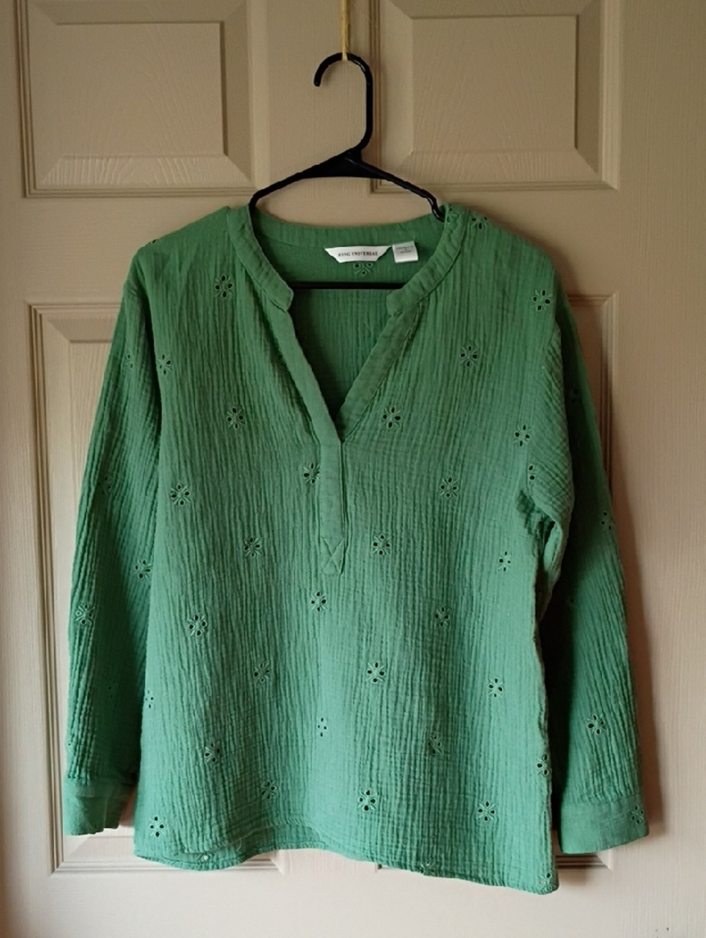 King universal Green 100% Cotton Eyelet Tunic Blouse